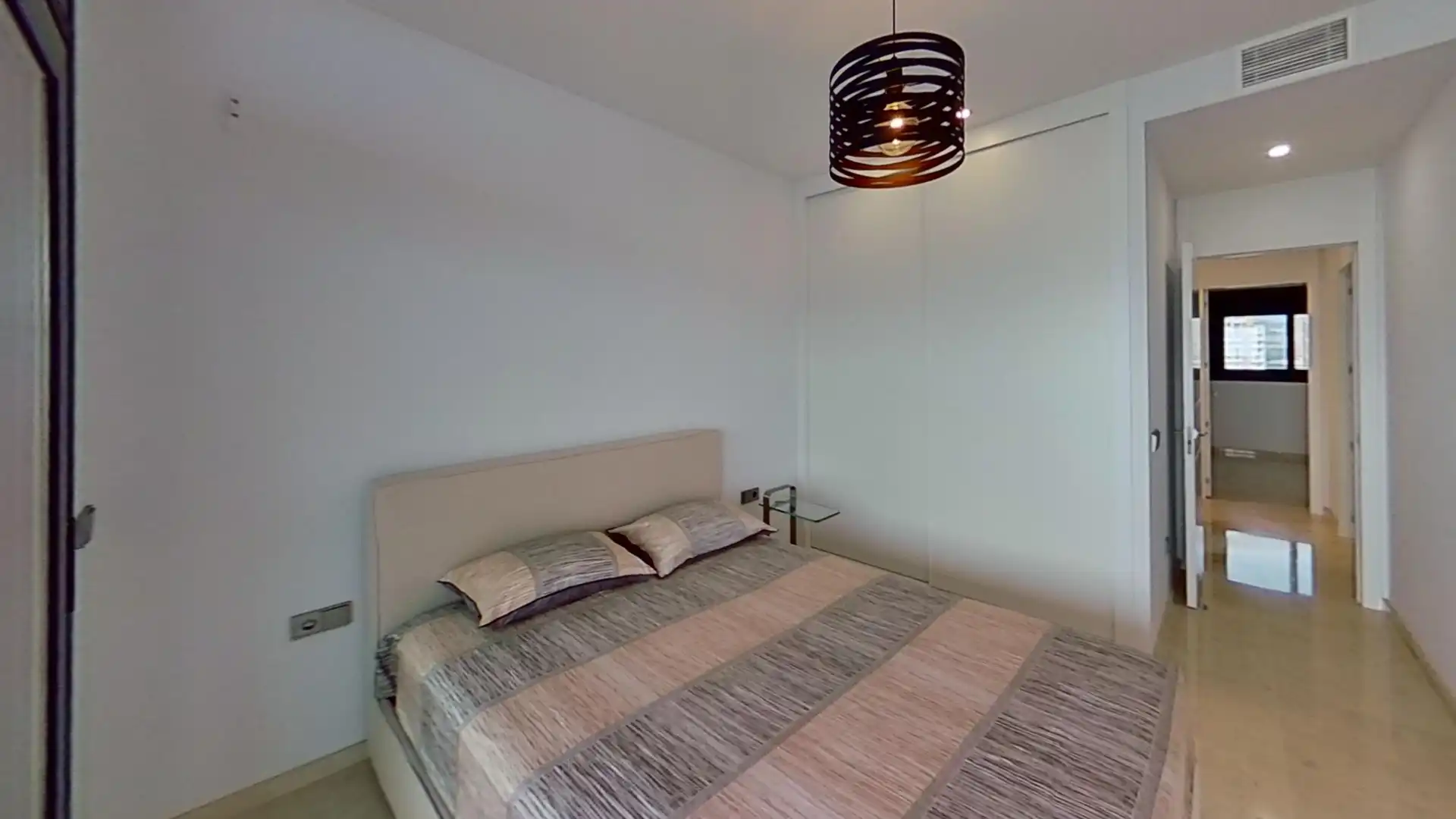 Habitación de Ático en venta en Benidorm con Aire acondicionado, Calefacción y Terraza