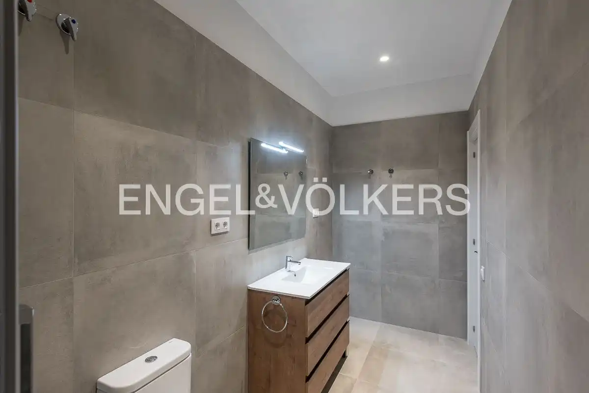 Flat with terrace to rent in Ciutat Vella, imagen 21