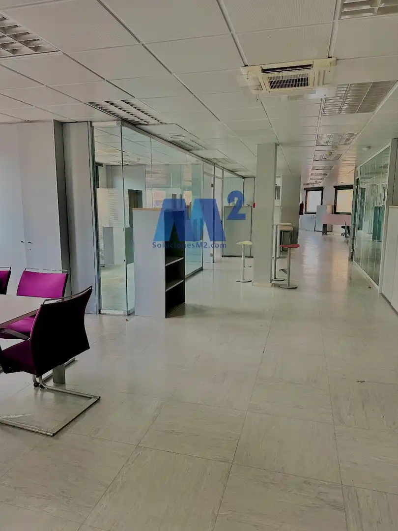 Bureau à louer à San Julián, imagen 2