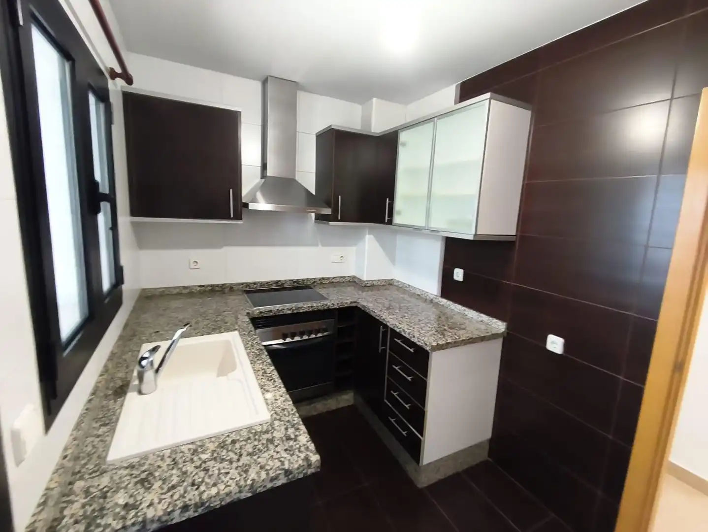 Cocina de Apartamento de alquiler en Almàssera con Aire acondicionado