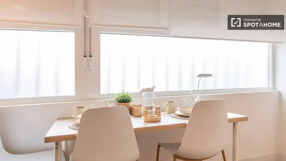 Flat for rent in Almenara -Ventilla