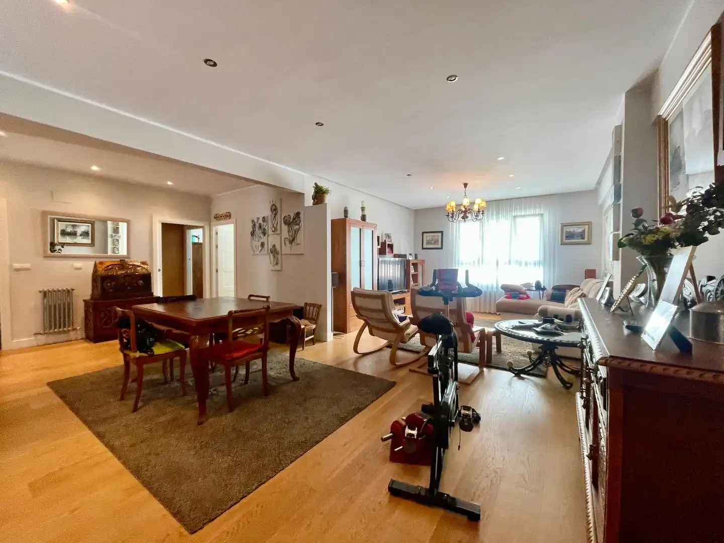 Piso con terraza en venta en Ercilla Kalea