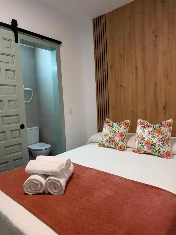 Schlafzimmer von Gebäude zum Verkauf in Peal de Becerro