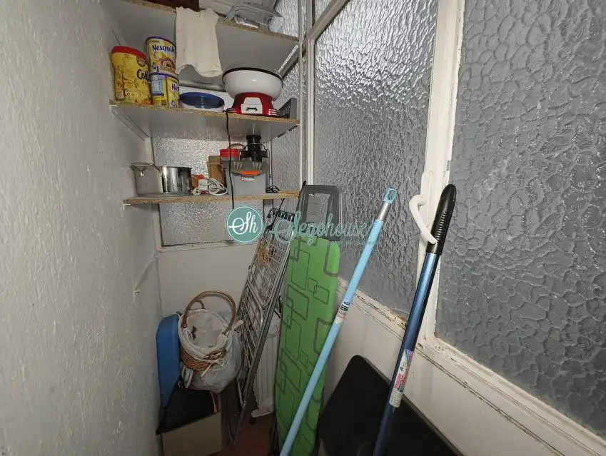 Piso en venta en Segovia con Calefacción, Terraza y Amueblado