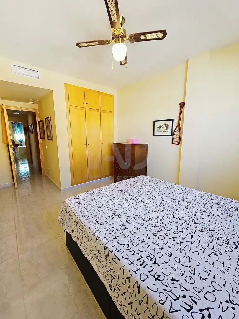 Bedroom of Flat for sale in Miramar  with Air Conditioner, Heating and Terrace