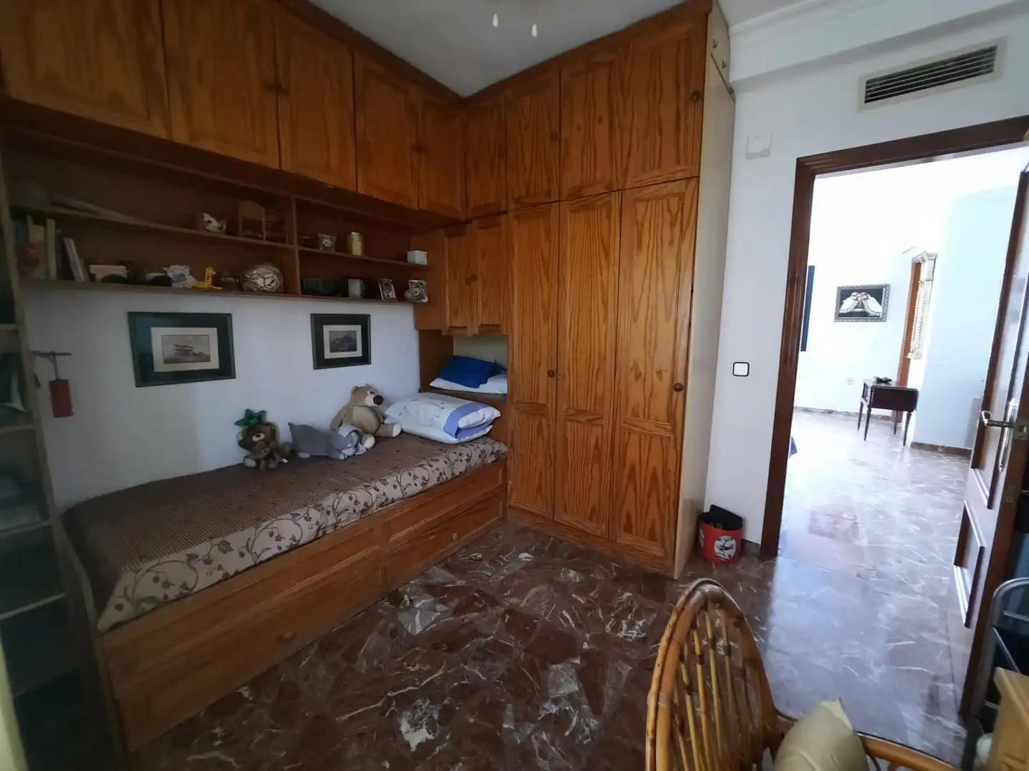 Bedroom of Apartments for rent in Badajoz  with Air Conditioner, Terrace and Furnished