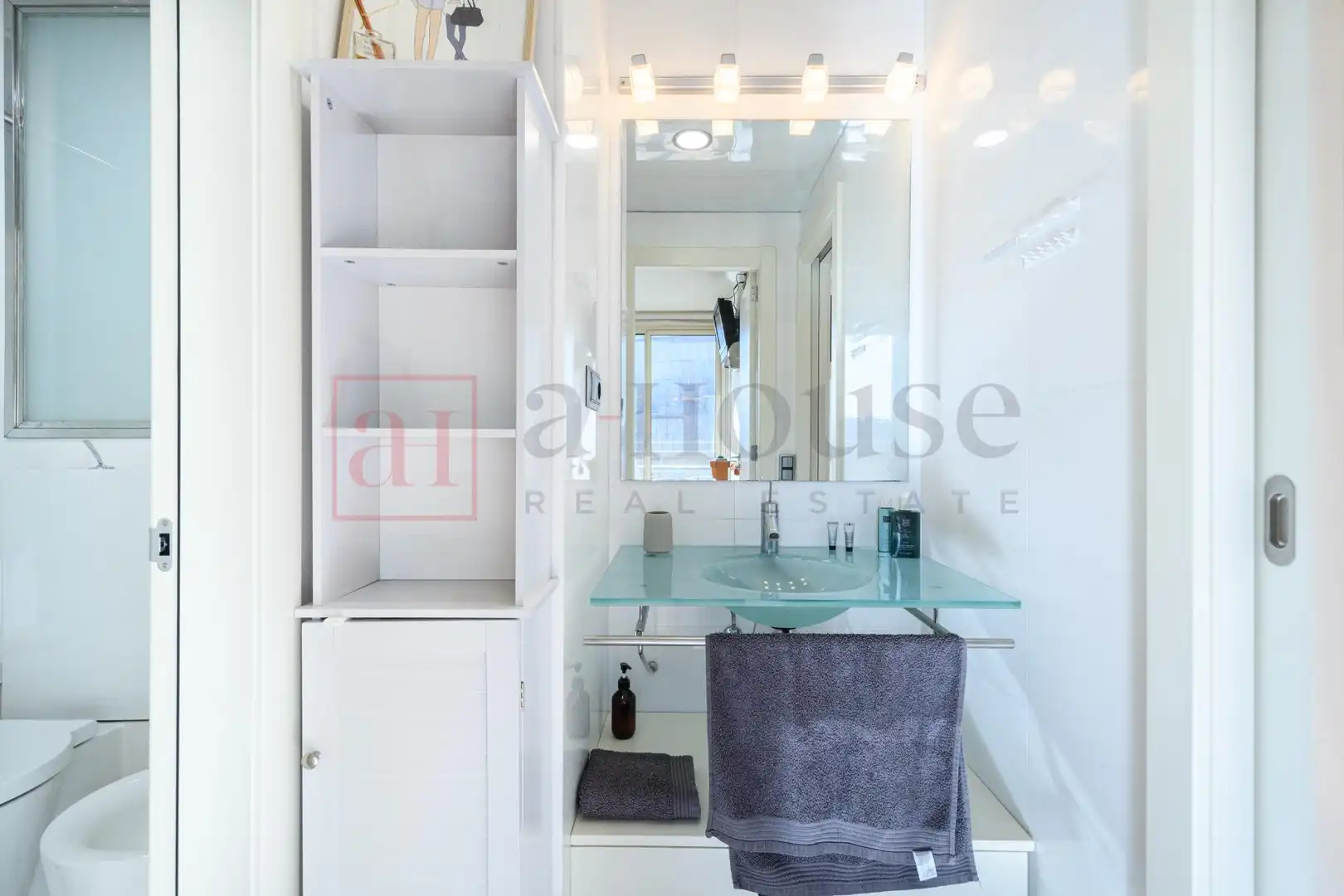Baño de Ático en venta en Barcelona con Aire acondicionado, Calefacción y Parquet