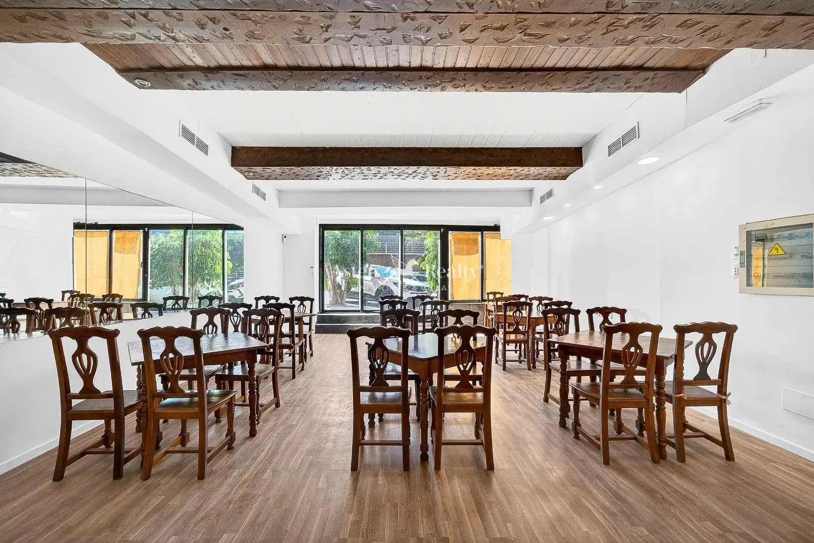 Local en venta en Guía de Isora con Terraza y Alarma