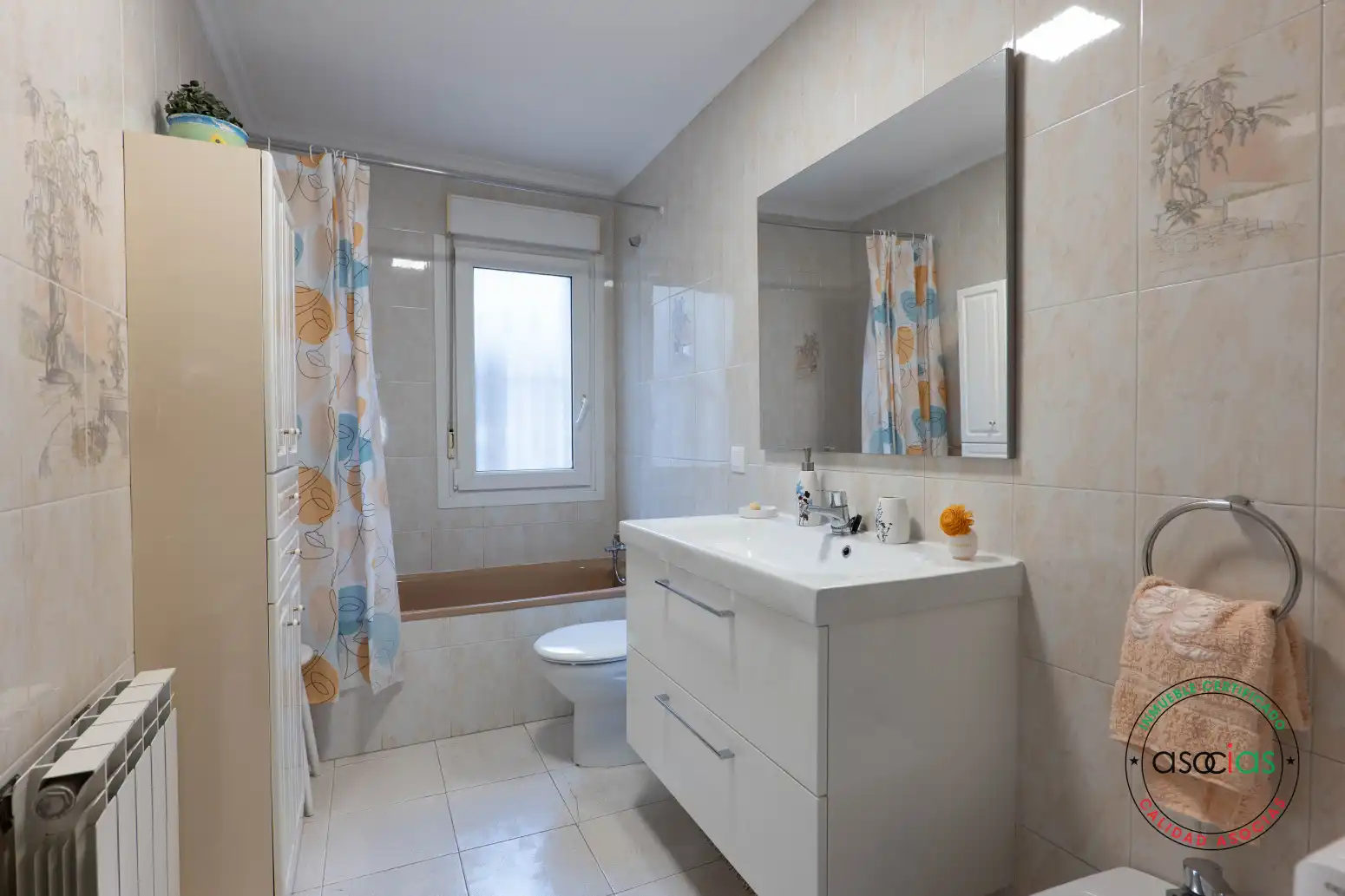 Bathroom of Flat for sale in Gijón   with Heating, Parquet flooring and Furnished