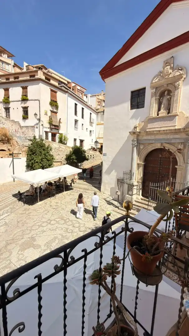 Exterior view of Flat for rent in Albaicín