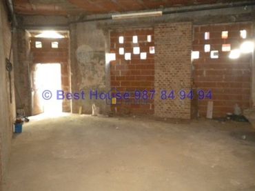 Local comercial en venda a Casco Antiguo
