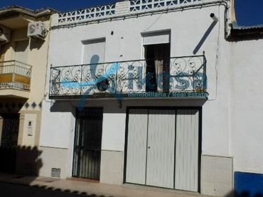 Casa en venda a Mengíbar