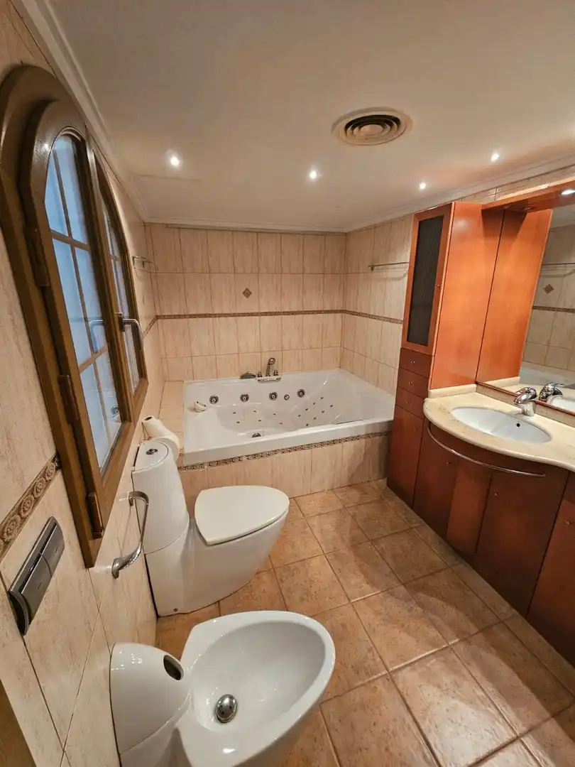 Baño de Loft en venta en Sagunto / Sagunt con Jacuzzi