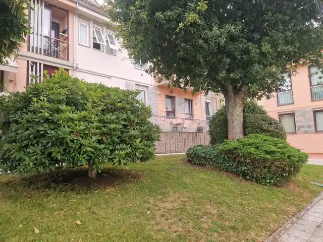 Jardín de Apartamento en venta en Teo con Calefacción, Jardín privado y Parquet
