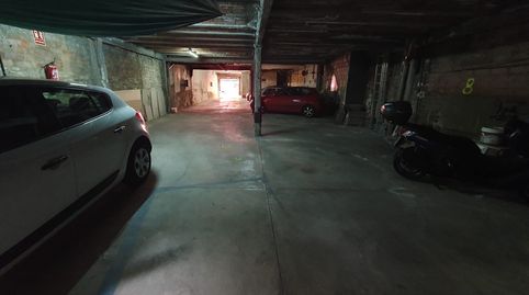 2 cases juntes molt a prop del Centre. Ampli PK de 240m². 10 places, imatge 3