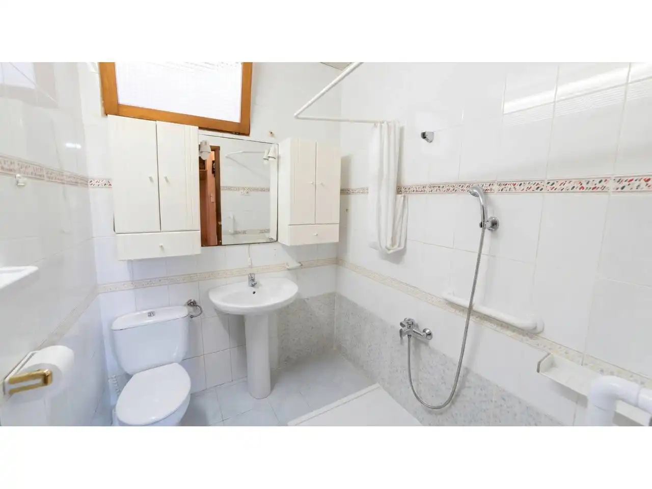 Bathroom of Houses for sale in Sant Quirze del Vallès  with Heating, Private garden and Terrace