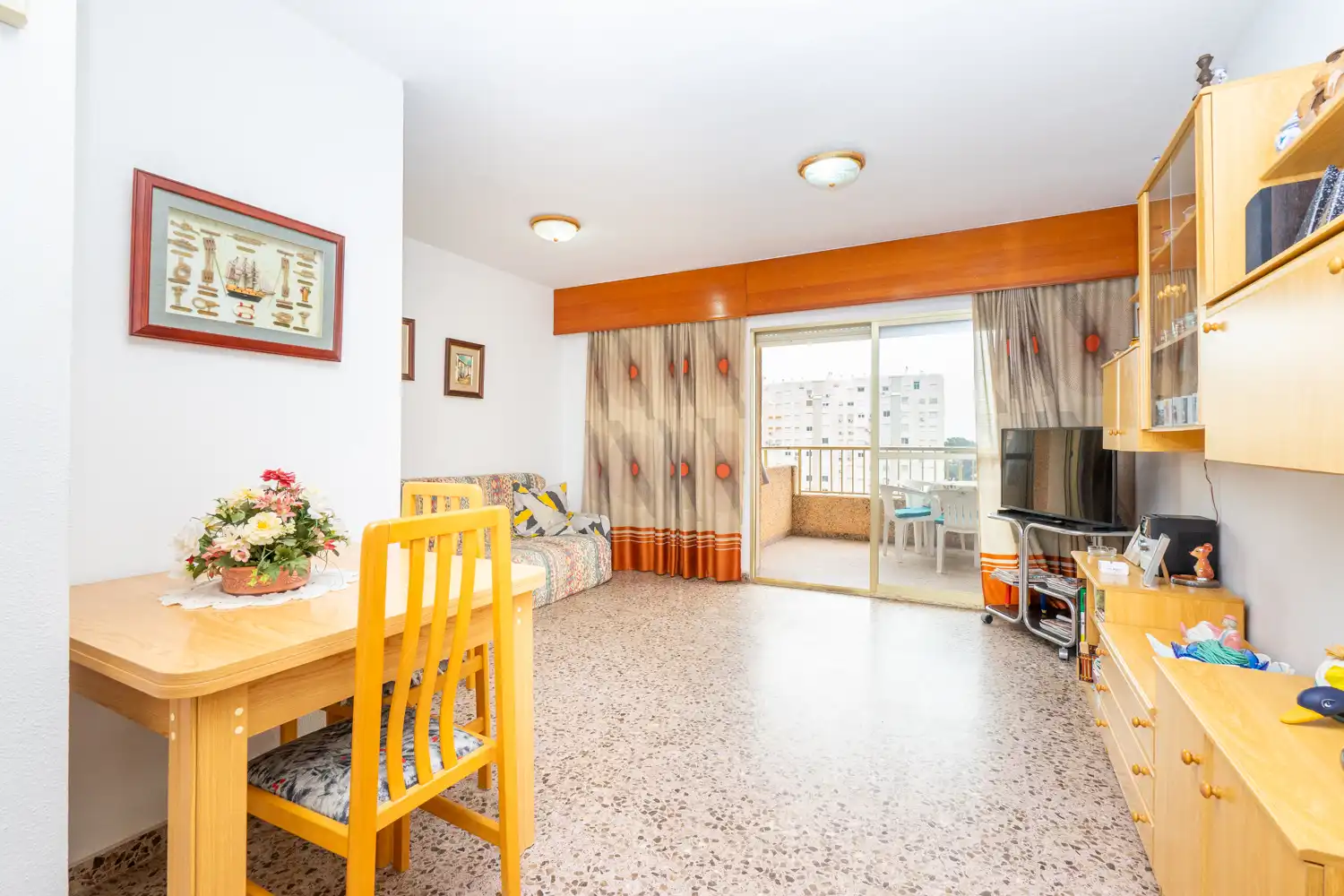 Habitación de Piso en venta en Gandia con Terraza y Piscina comunitaria