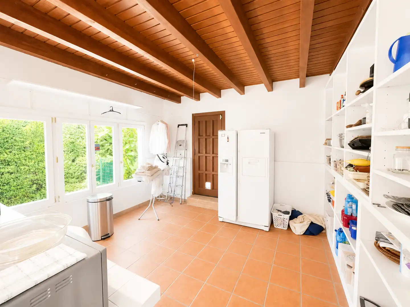 Cuina de Casa o xalet en venda en Sotogrande amb Aire condicionat, Jardí privat i Terrassa