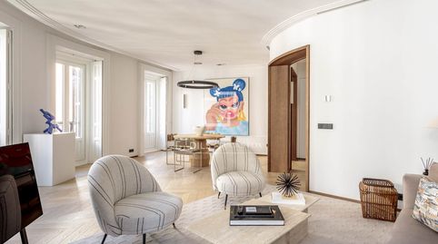 Foto 4 de Piso de alquiler en Cortes - Huertas, Madrid Capital