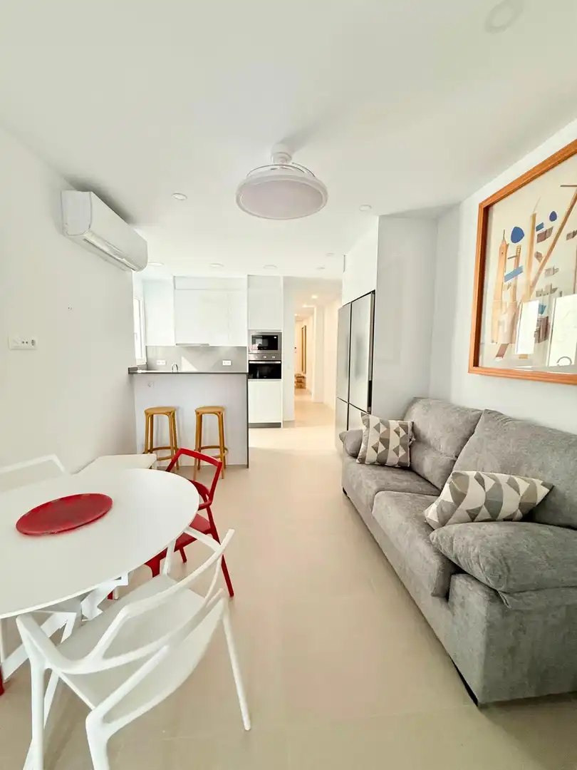 Wohnzimmer von Wohnung zur Miete in Valencia mit Klimaanlage, Heizung und Möbliert