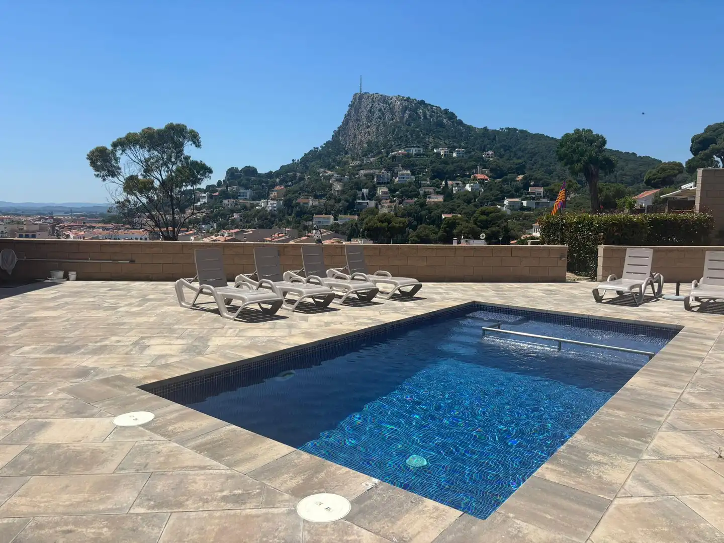 Piscina de Casa o chalet en venta en L'Estartit con Aire acondicionado, Calefacción y Jardín privado