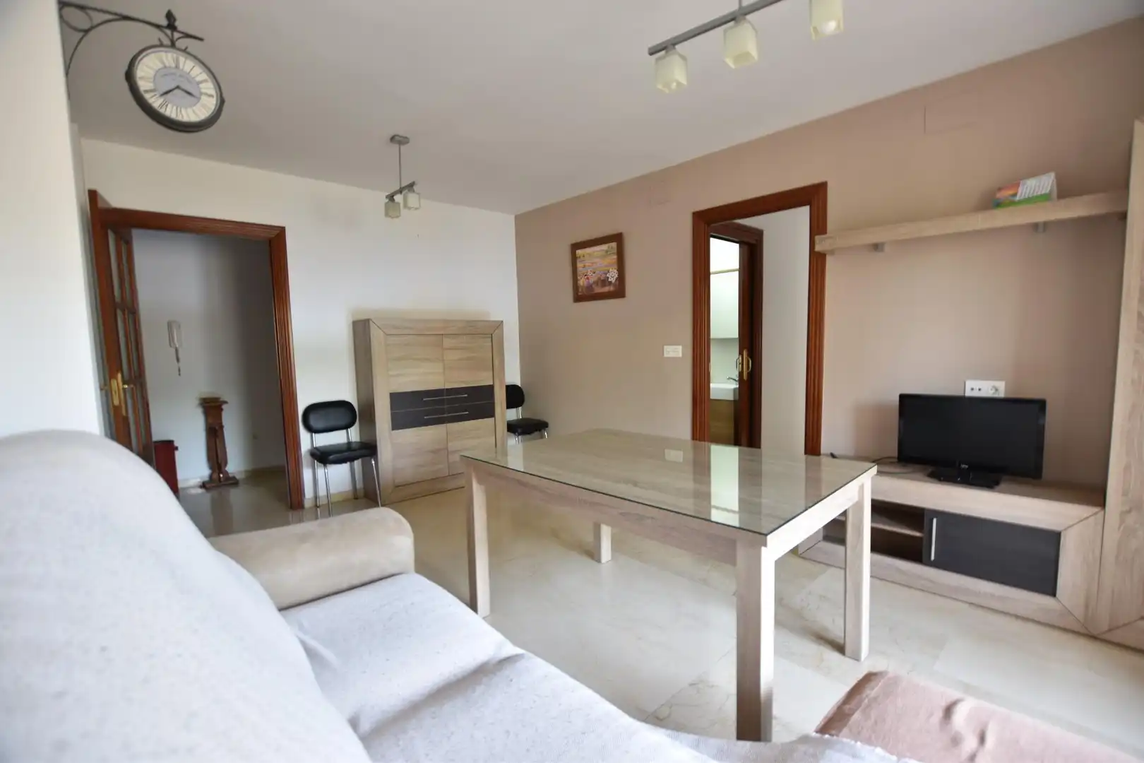 Sala d'estar de Pis de lloguer en Granada amb Aire condicionat, Moblat i Balcó