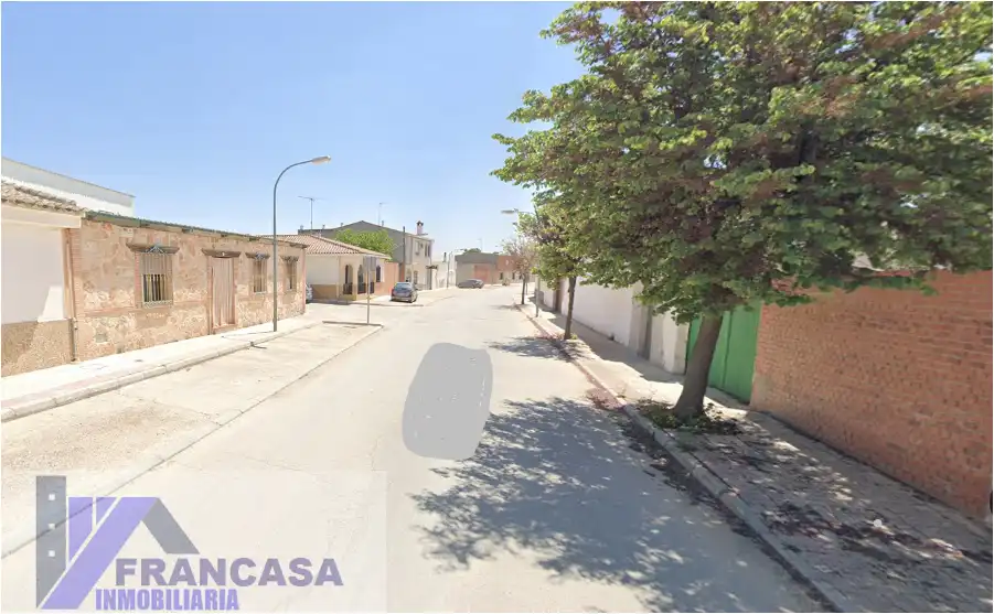 Nave industrial en venta en Lillo, imagen 2