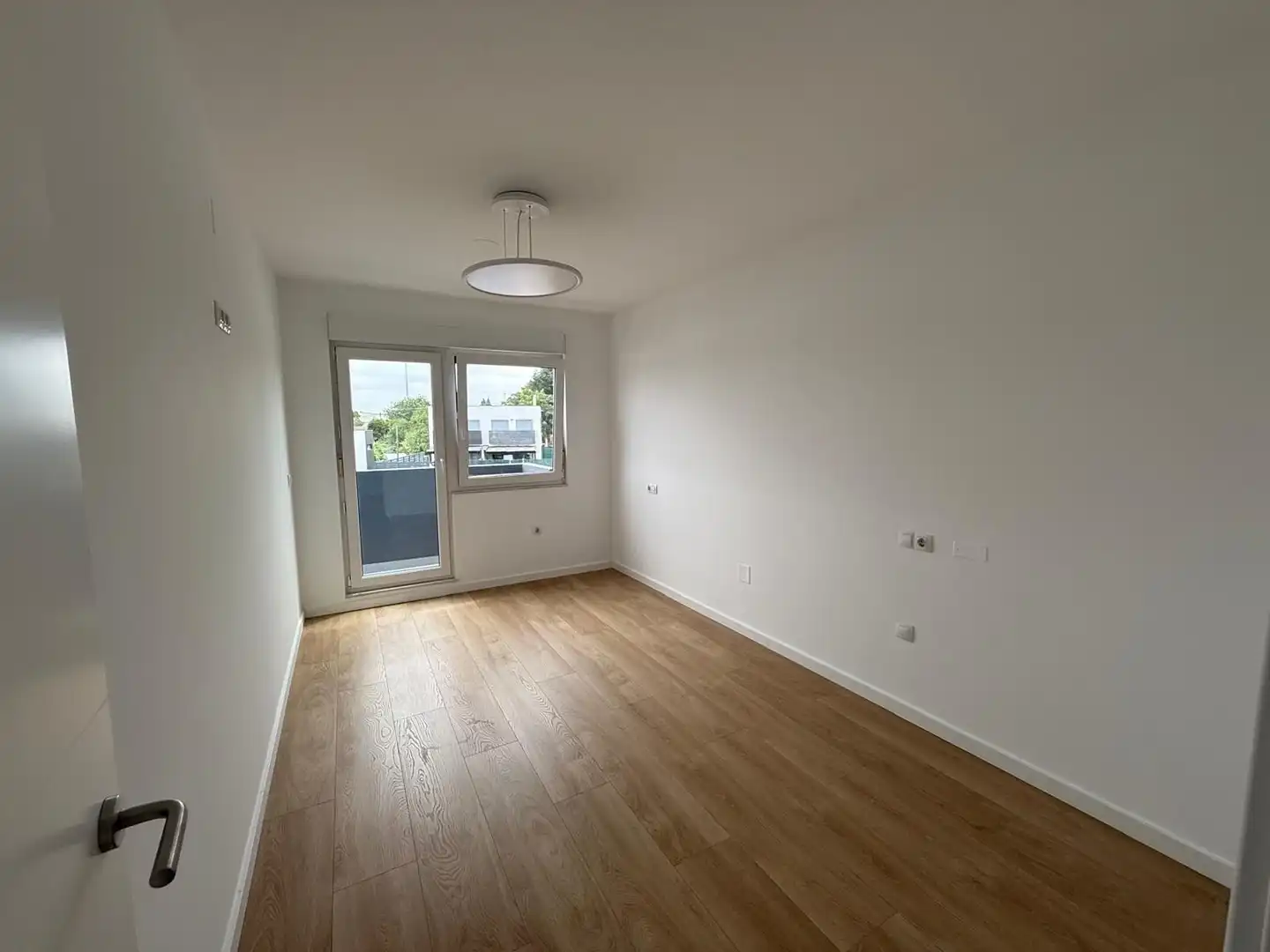 Habitación de Casa adosada en venta en Lugo con Calefacción y Jardín privado