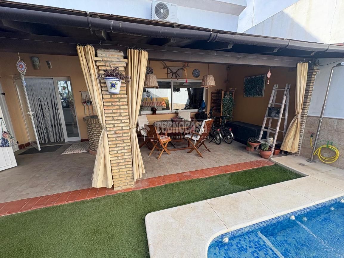 Terrassa de Casa adosada en venda en Huévar del Aljarafe