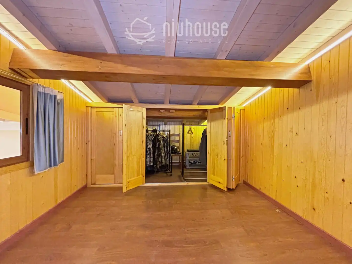 Local en venta en Bellver de Cerdanya
