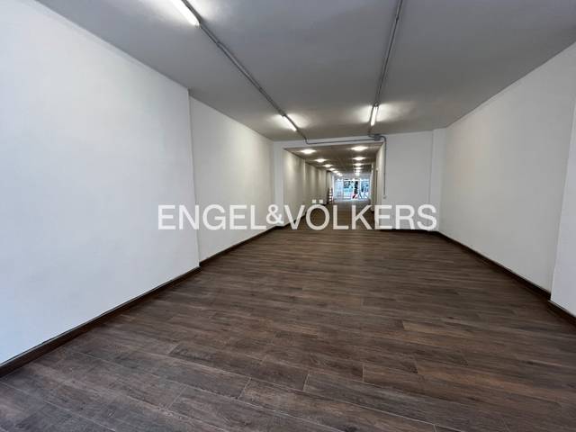 Local comercial en Alquiler en Calella