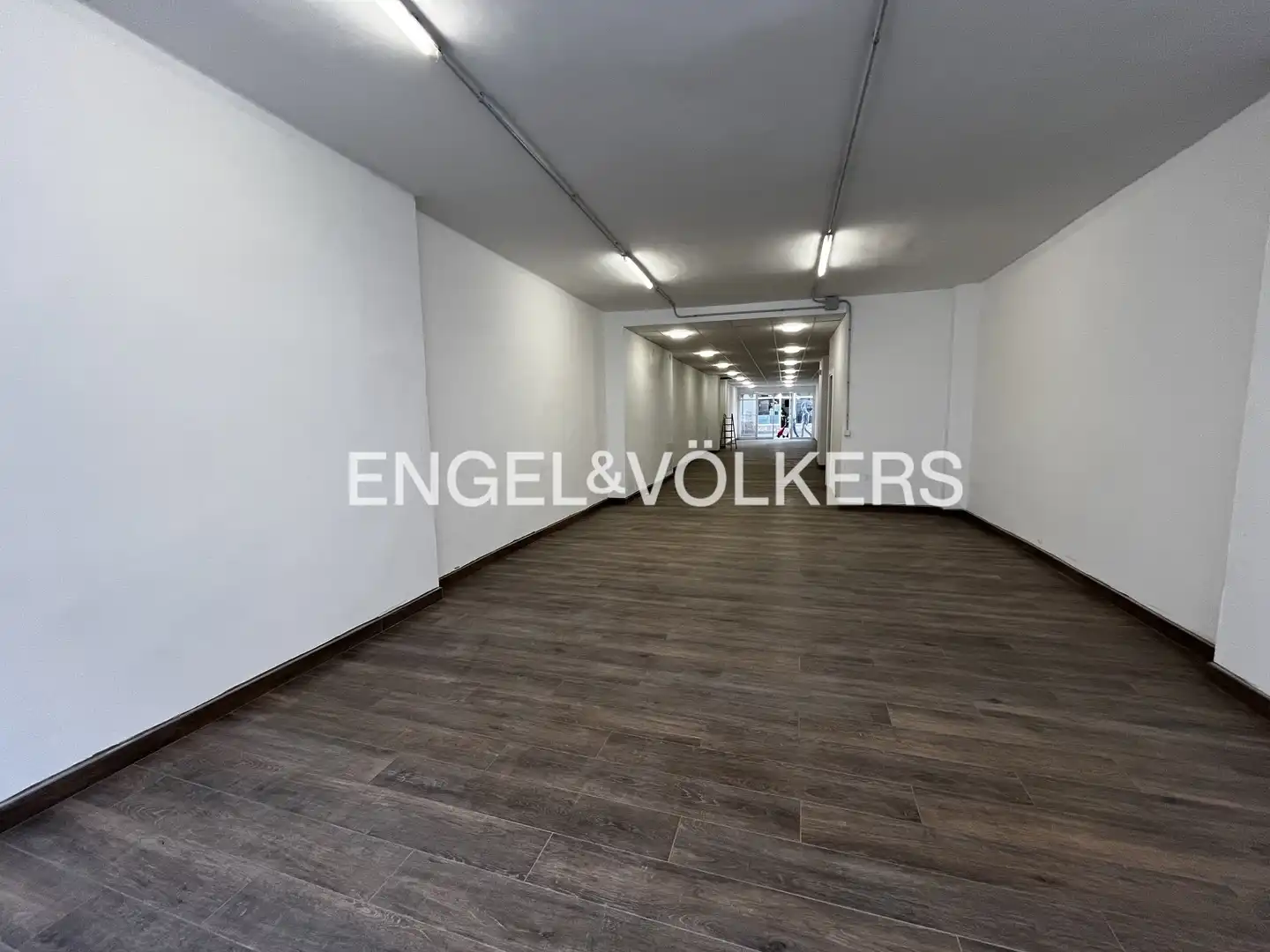 Local comercial de lloguer a Calella