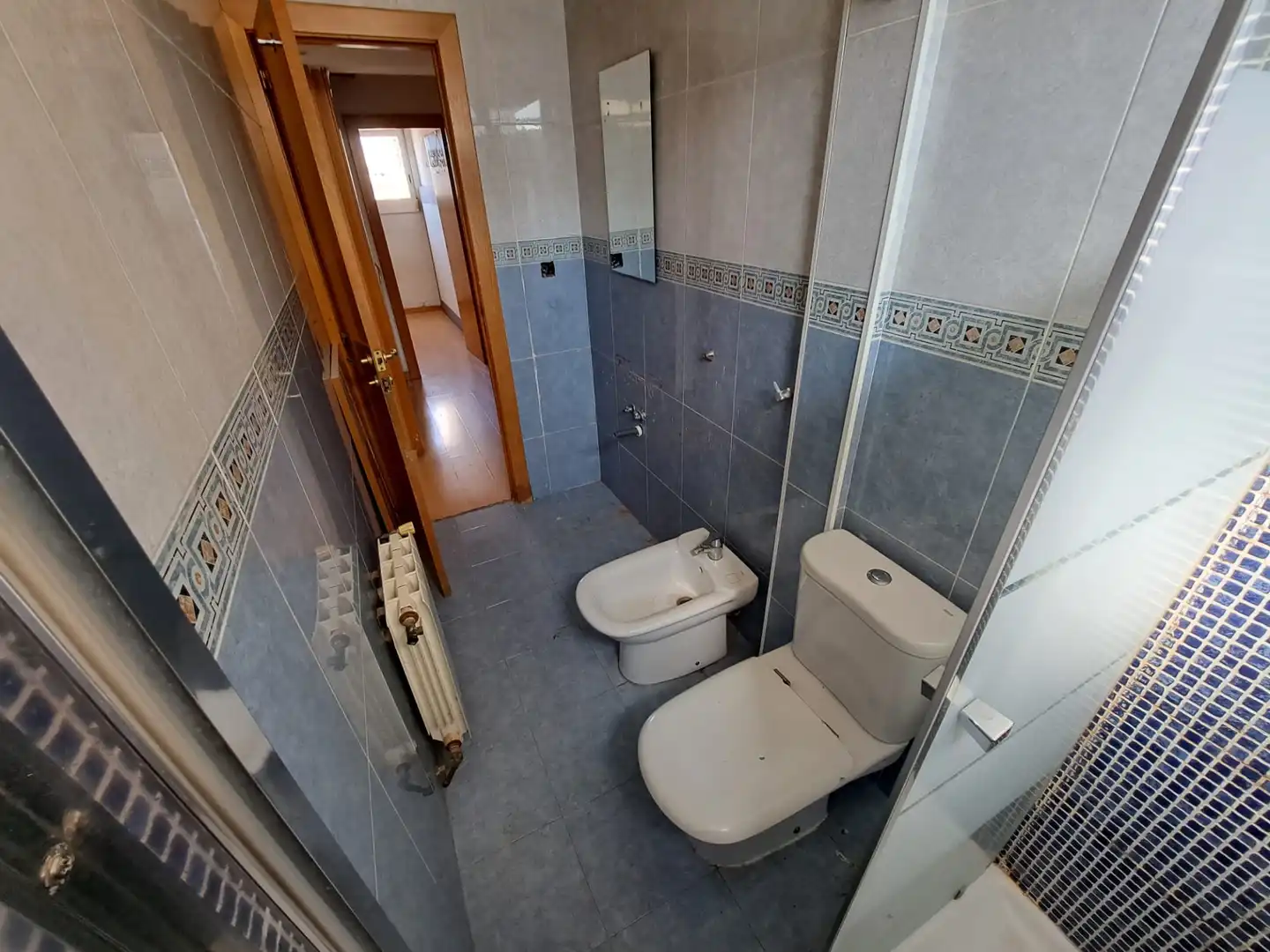Baño de Dúplex en venta en Molins de Rei con Calefacción y Balcón