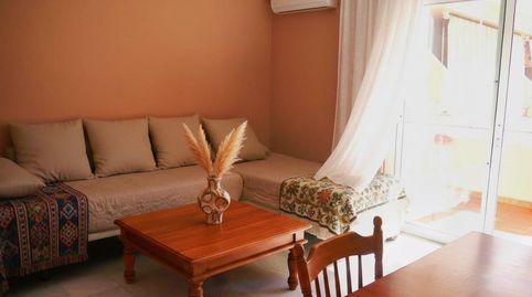 Foto 3 de Apartamento en venta en Camino Molino de Viento, Centro ciudad, Fuengirola