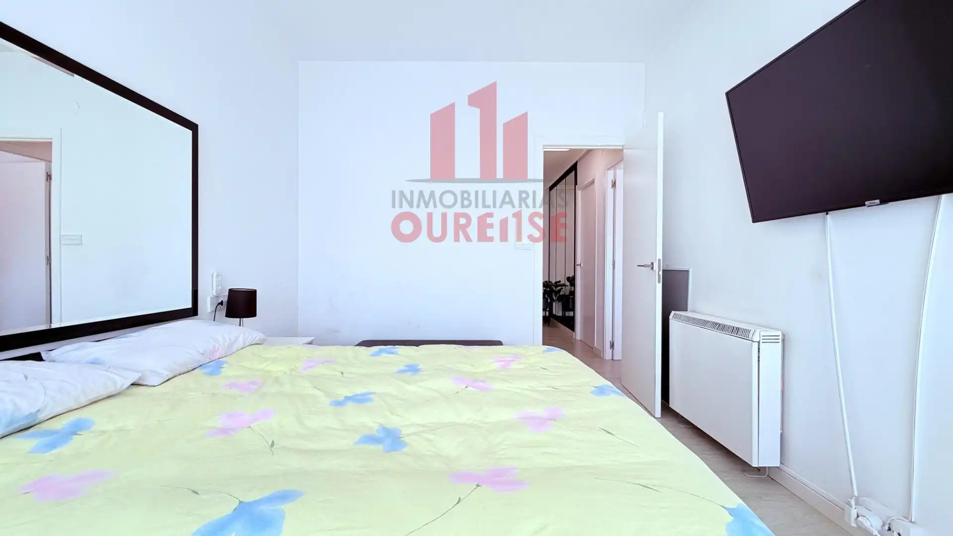 Bedroom of Flat for sale in Ourense Capital   with Heating, Storage room and Furnished