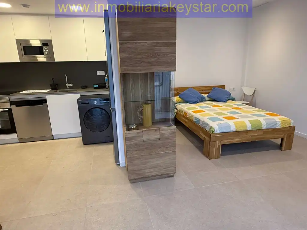 Bedroom of Flat for rent to own in Vilanova i la Geltrú  with Air Conditioner, Heating and Furnished