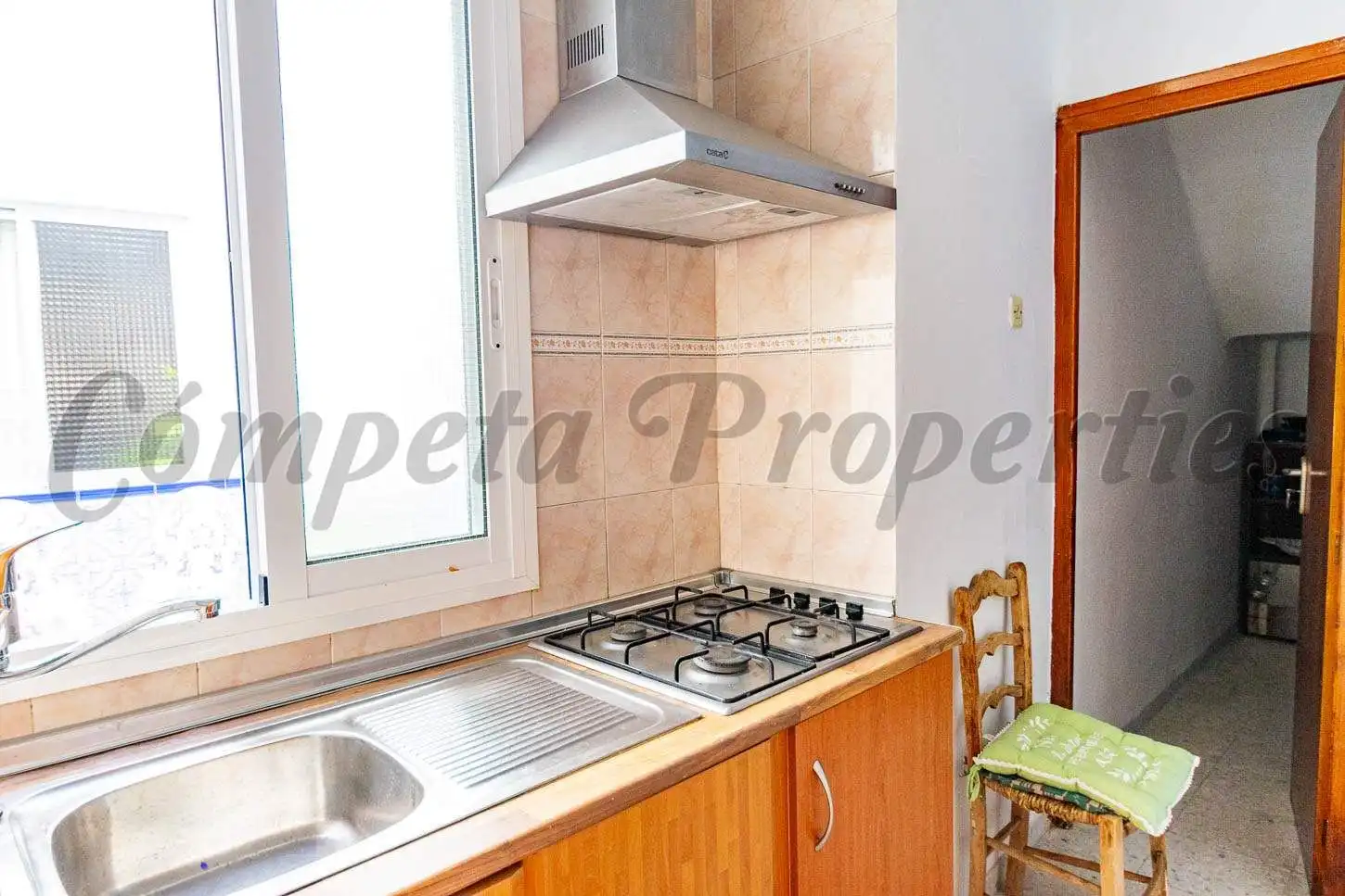 Cuina de Casa o xalet en venda en Torrox amb Terrassa, Traster i Balcó