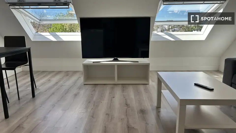 Piso en alquiler en Fuencarral - El Pardo, imagen 3