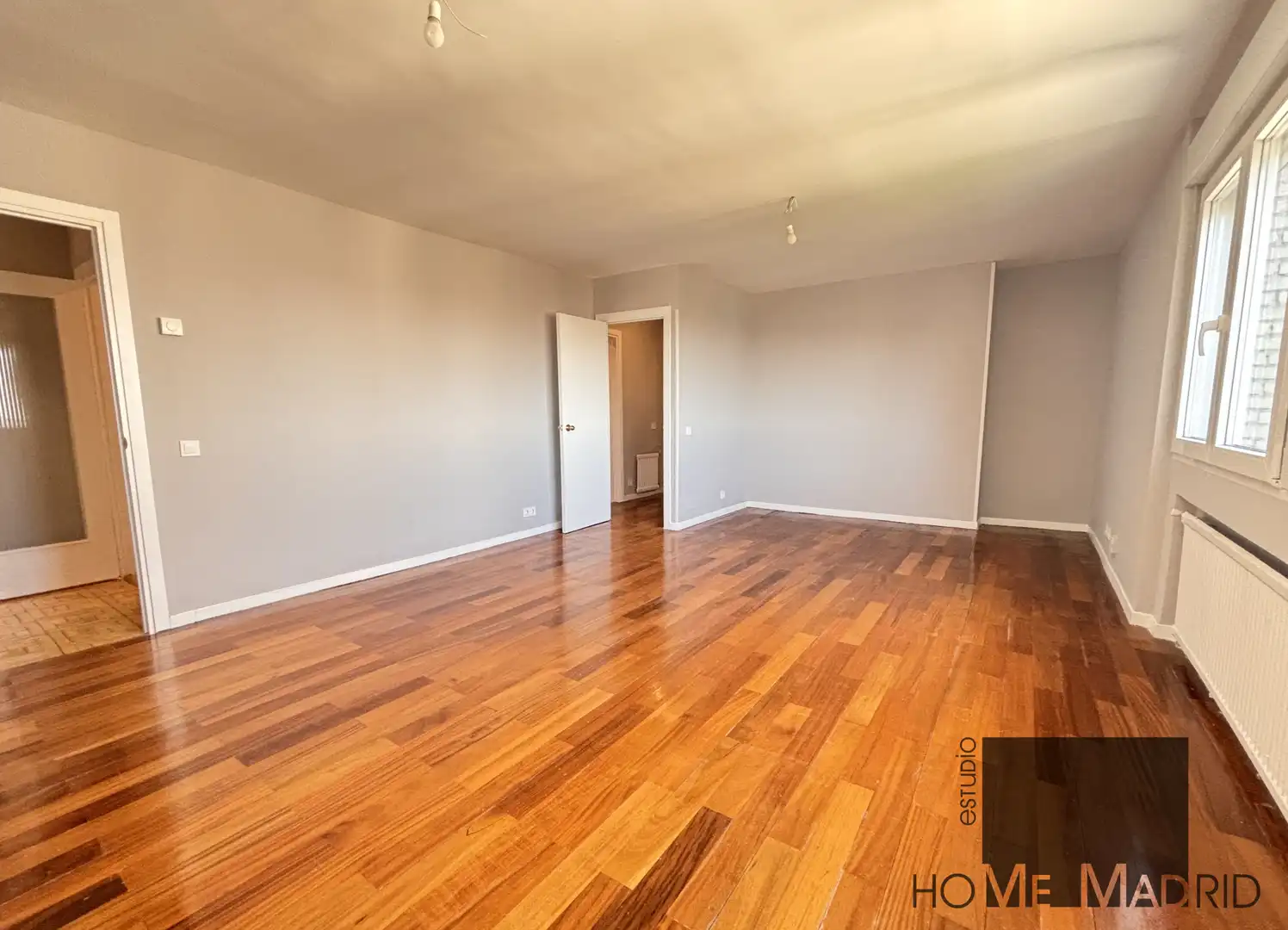Bedroom of Flat for rent in Madrid  with Air Conditioner, Heating and Terrace