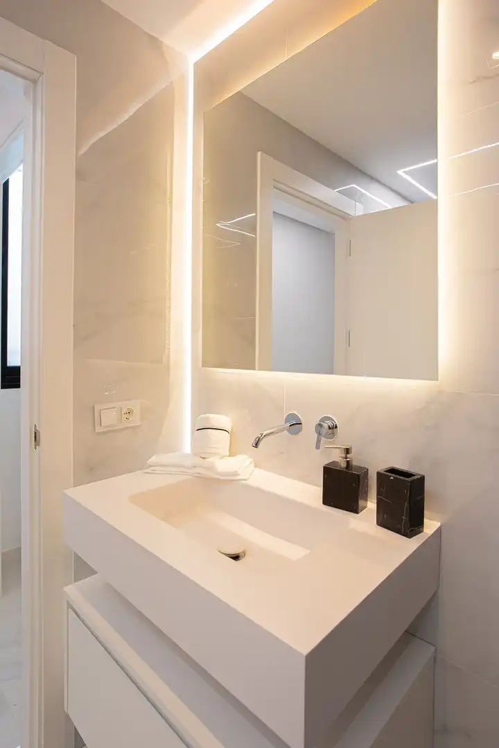 Bathroom of Detached homes for rent in Marbella  with Air Conditioner, Terrace and Storage room