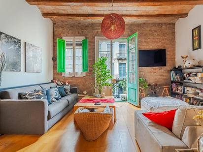 Sala d'estar de Pis en venda en  Barcelona Capital amb Aire condicionat, Terrassa i Balcó
