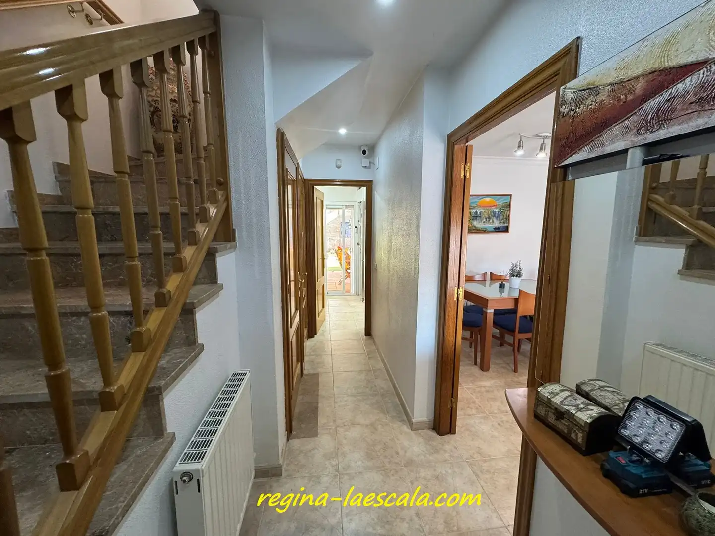 Terraced house with terrace for sale in Passatge Modigliani, imagen 4