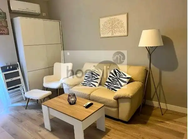 Flat with lift to rent in Triana, imagen 4