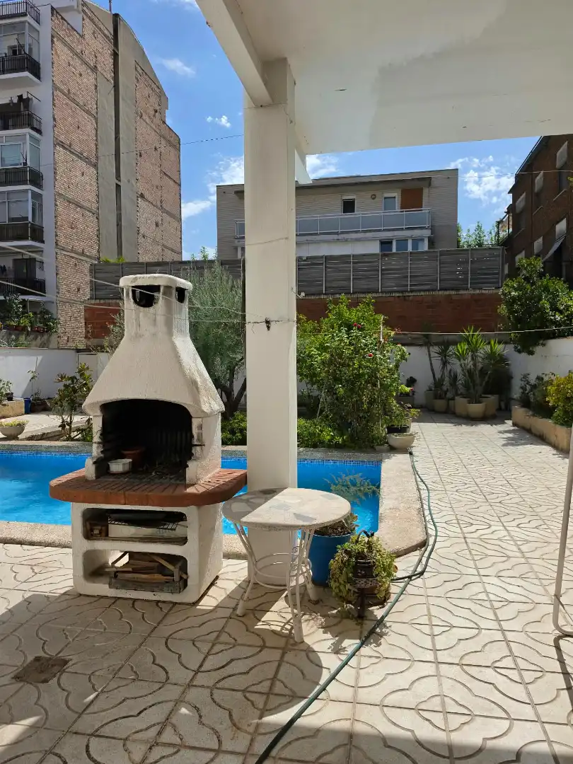 Terrassa de Casa o xalet en venda en Igualada amb Aire condicionat, Calefacció i Jardí privat