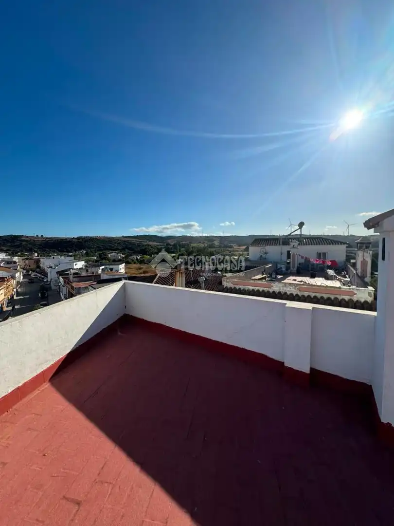 Casa adosada en venda a Taraguilla- Estación