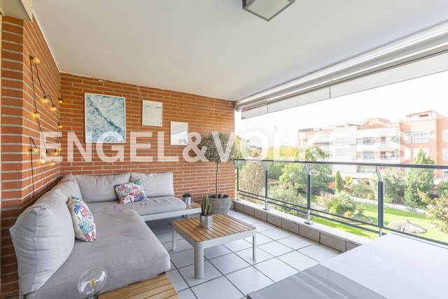 Apartamento en Alquiler en Calle Picasso en La Finca