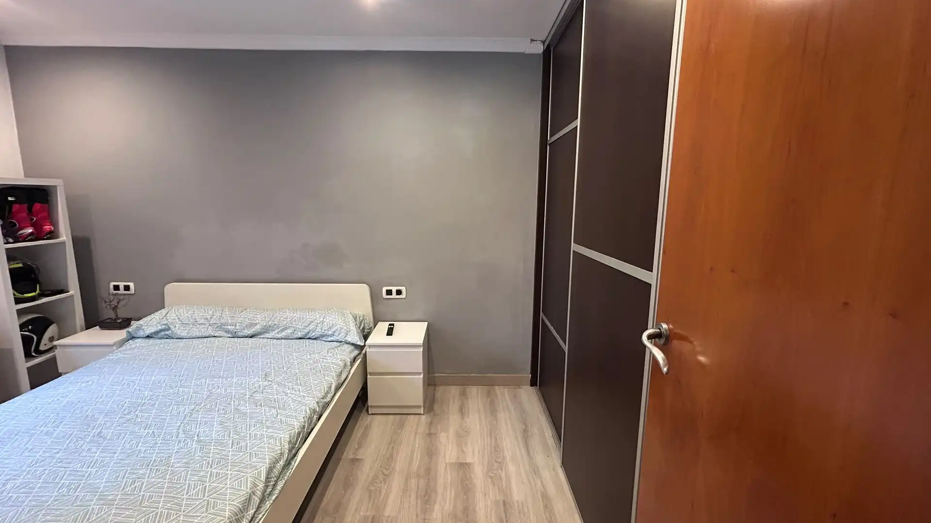 Schlafzimmer von Wohnung zum Verkauf in Sant Boi de Llobregat mit Balkon