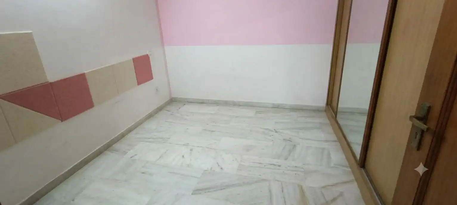 Dormitori de Dúplex en venda en Estepona amb Jardí privat, Terrassa i Piscina comunitària