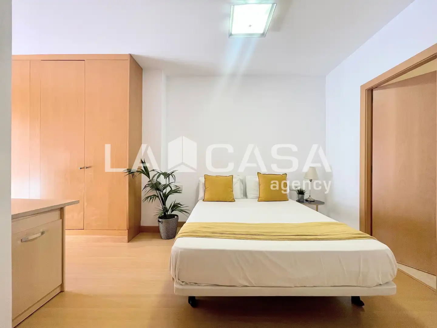 Habitación de Dúplex en venta en Badalona con Calefacción, Piscina y Balcón