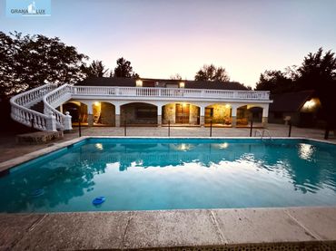 Villa avec piscine à vendre à Camino Viejo de Chimeneas #s/n #s/n #s/n #s/n #s/n